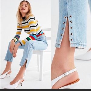 Levi’s 501 Crop Grommet Hem Jeans